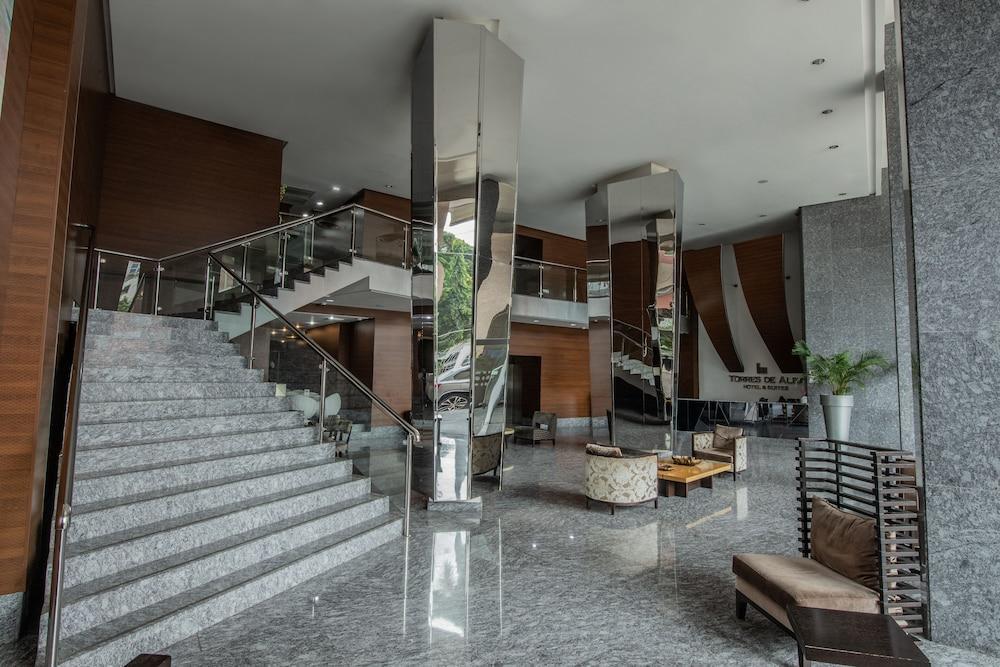 Torres De Alba Hotel & Suites Panama City Exterior photo