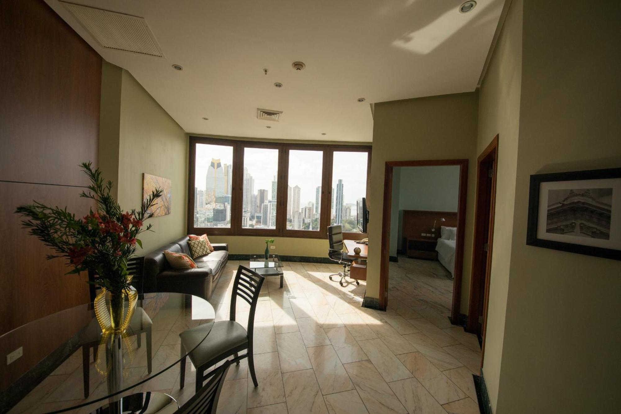Torres De Alba Hotel & Suites Panama City Exterior photo