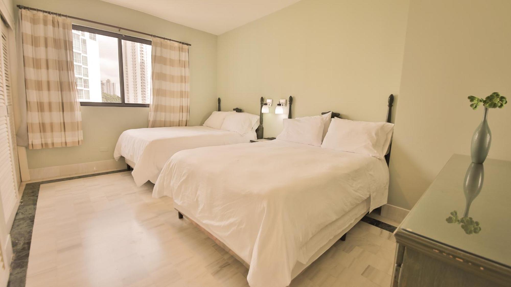 Torres De Alba Hotel & Suites Panama City Exterior photo