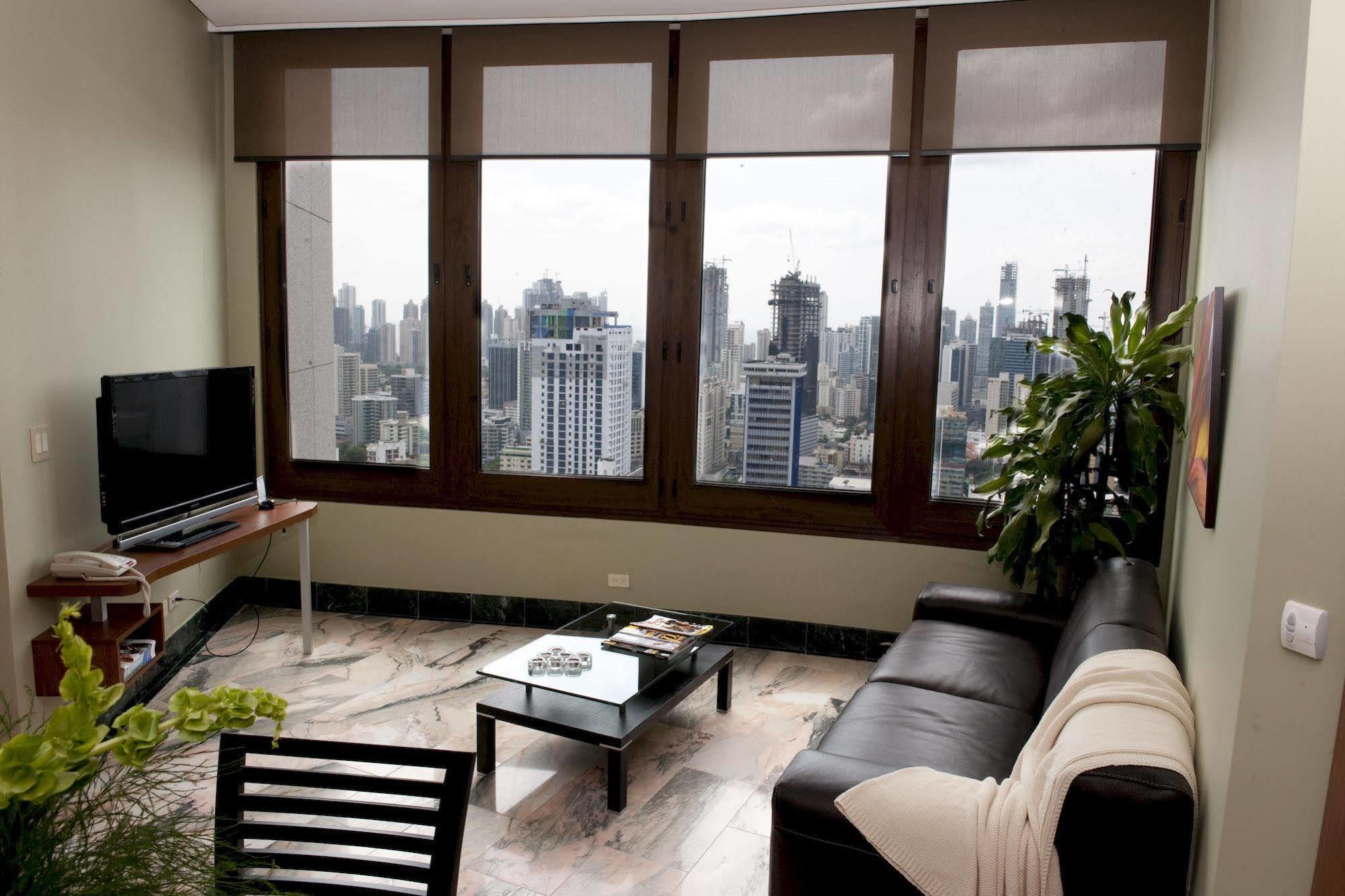Torres De Alba Hotel & Suites Panama City Exterior photo